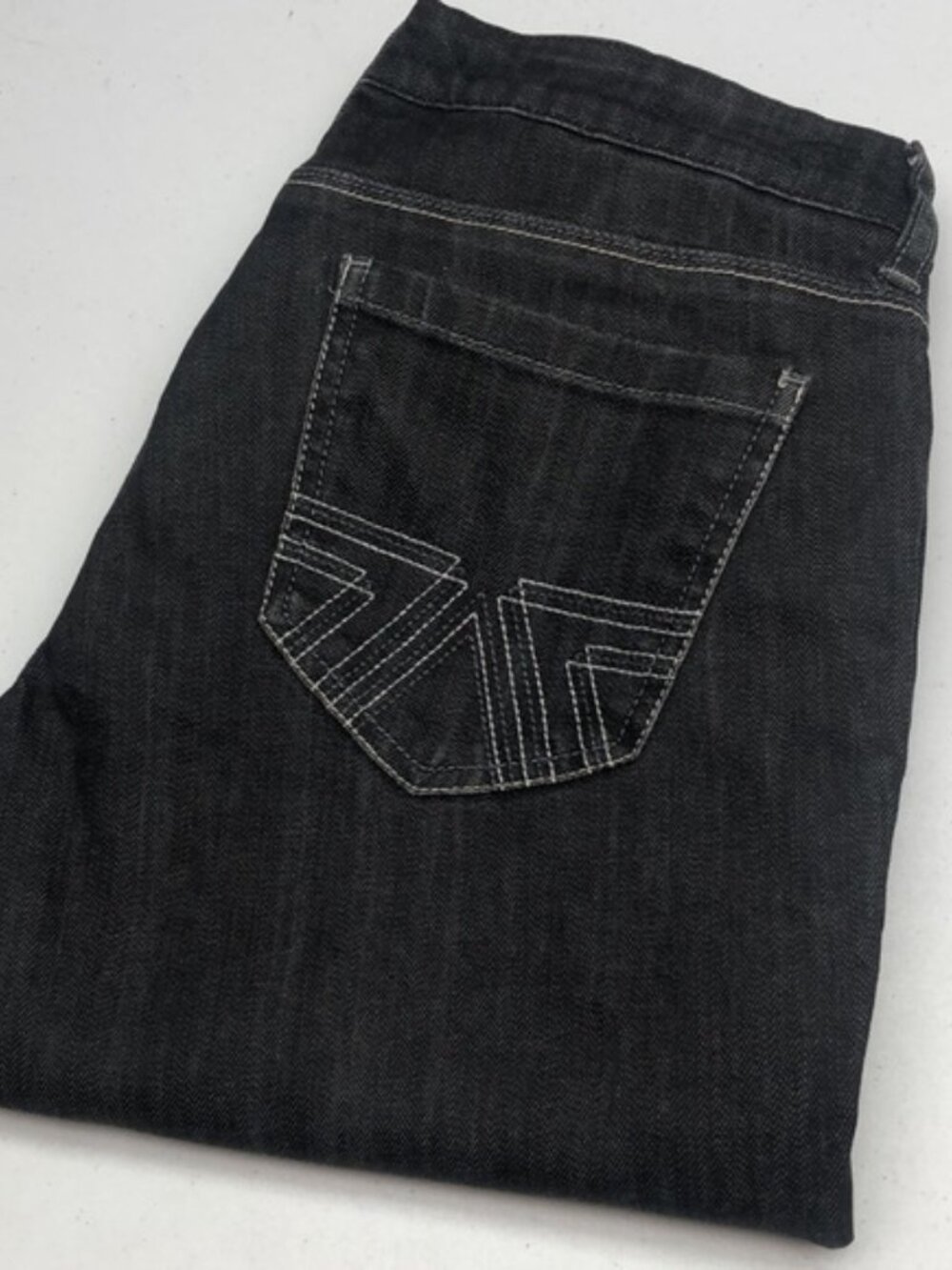 LIKE NEW AMERICAN EAGLE BLACKWASH SLIM STRAIGHT JEANS 8/29x33 ⭐️